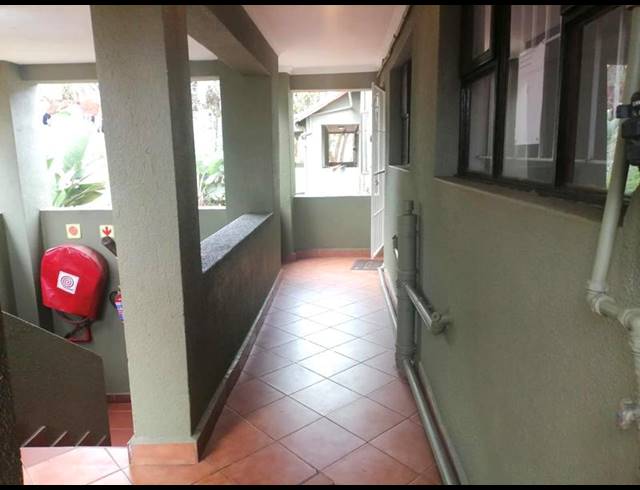 2 BEDROOM PROPERTY TO RENT IN WOODLANDS